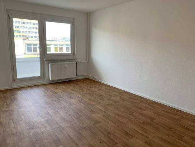 Wohnung zur Miete 377 € 2 Zimmer 54,4 m² 8. Geschoss frei ab 01.02.2026 Breisgaustr. 81 Grünau-Mitte Leipzig 04209