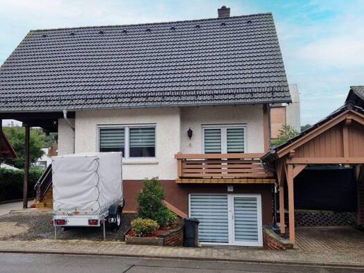 Haus zum Kauf 350.000 € 5 Zimmer 125 m² 388 m² Grundstück frei ab sofort Hauptstuhl 66851