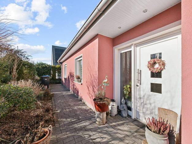 Einfamilienhaus zum Kauf 470.000 € 3 Zimmer 124 m² 748 m² Grundstück Wustermark 14641