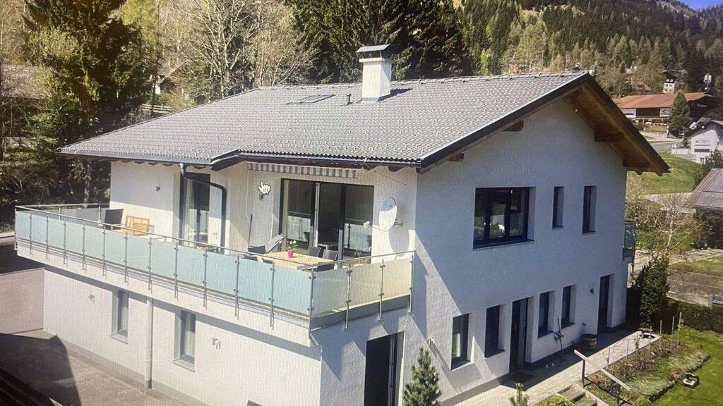 Einfamilienhaus zum Kauf provisionsfrei 1.500.000 € 8 Zimmer 300 m² 800 m² Grundstück Bad Kleinkirchheim 9546