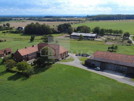 Bauernhaus zum Kauf 295.000 € 12 Zimmer 320 m² 14.663 m² Grundstück frei ab 01.05.2027 Diestedde Wadersloh 59329