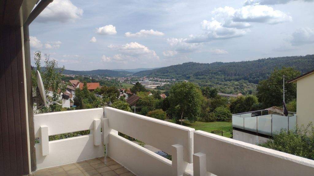 Immobilie in Lorch - Gepflegtes 3-Familienhaus mit Potenzial in Aussichtslage - ideal für Kapitalanleger & Eigennutzer! - Bild 4