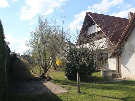 Wohnung zur Miete 850 € 2,5 Zimmer 74 m² 1. Geschoss Hindenburgstrasse Böhringen Radolfzell am Bodensee 78315