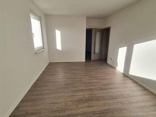 Wohnung zur Miete 335 € 3 Zimmer 58,5 m² 5. Geschoss frei ab sofort Bräuteichweg 20 Wittgensdorf 09228