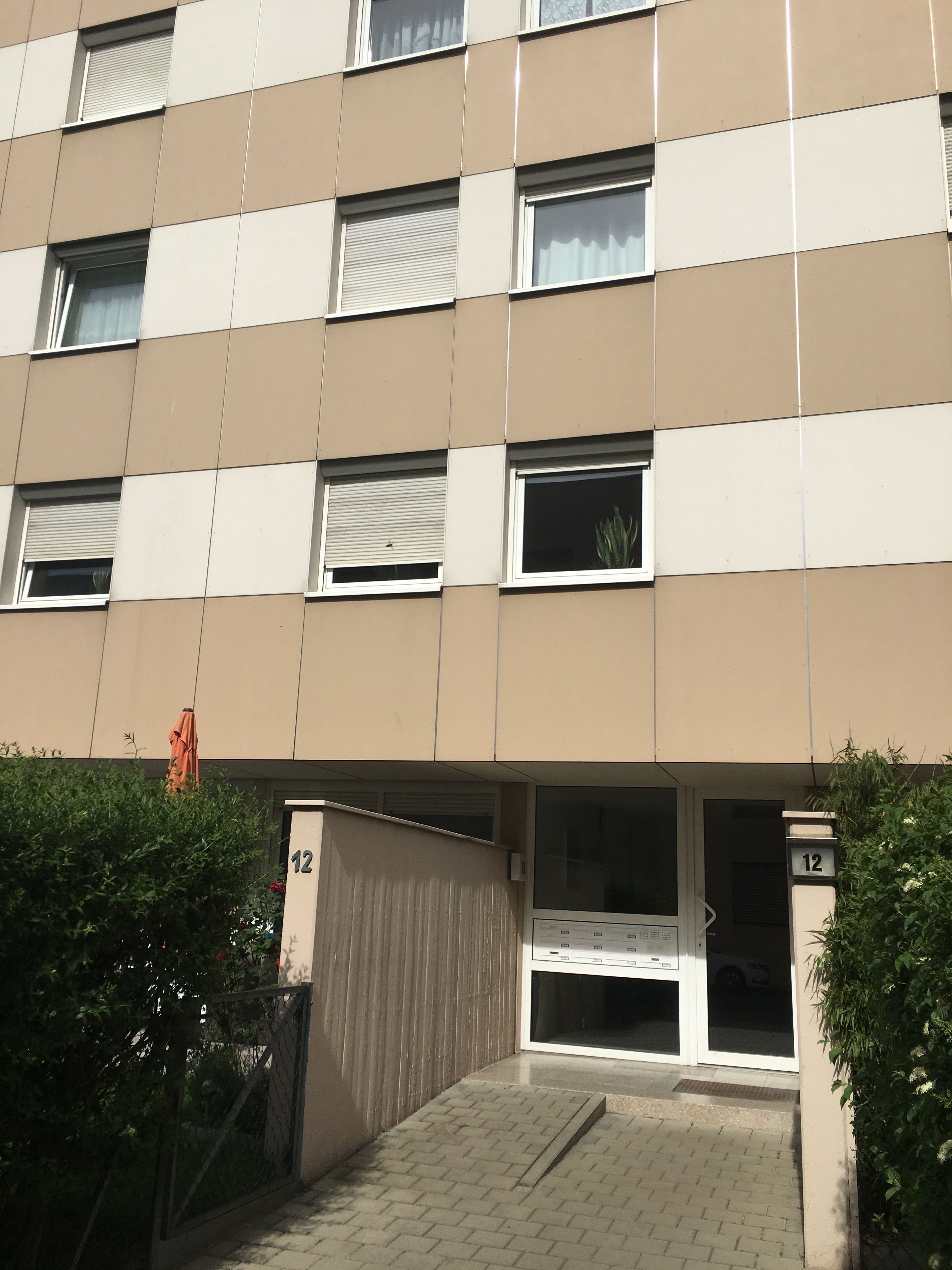 Wohnung zum Kauf 220.000 € 3 Zimmer 74 m²<br/>Wohnfläche 1.<br/>Geschoss Eberhardshof Nürnberg 90431