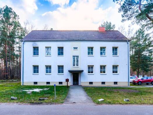 WG-Zimmer zur Miete 375 € 3 Zimmer 62,6 m² 2. Geschoss frei ab 01.05.2026 Gartenstraße 32 Bröthen-Michalken Hoyerswerda 02977