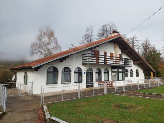 Hotel zum Kauf 300.000 € 12 Zimmer Josipdol 47300