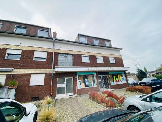 Laden zum Kauf 1.116 € 3 Zimmer 100 m² Verkaufsfläche Lehmkuhler Straße 59 Lehmkuhle Bottrop 46242