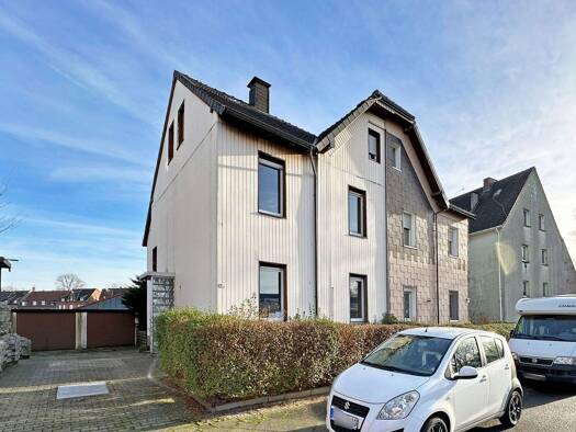 Doppelhaushälfte zum Kauf 227.000 € 7,5 Zimmer 136,8 m² 231 m² Grundstück Langendreer Bochum 44892