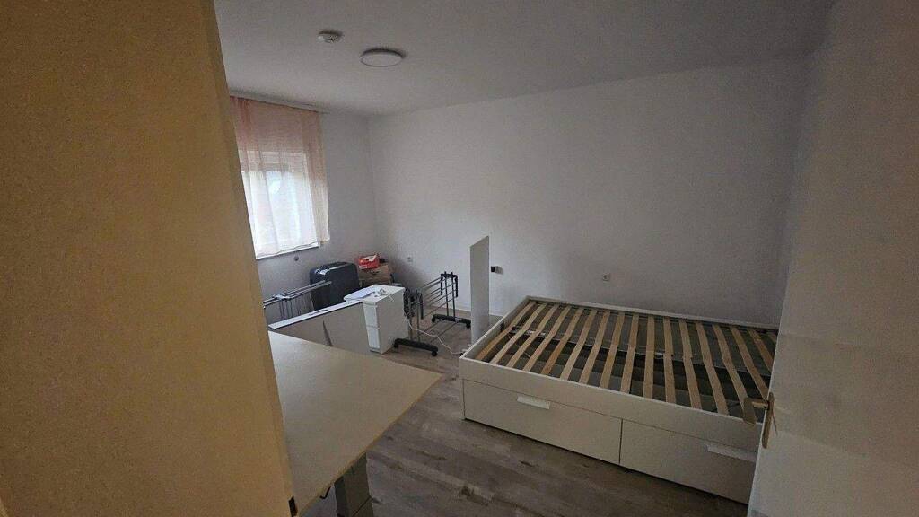 Studio zur Miete Wohnen auf Zeit 545 € 1 Zimmer 16 m² Engelboldstr. Kaltental Stuttgart 70569