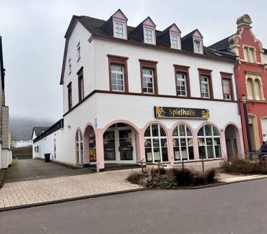 Wohn- und Geschäftshaus zum Kauf als Kapitalanlage geeignet 798.000 € 600 m² 1.311 m² Grundstück Konz Konz 54329
