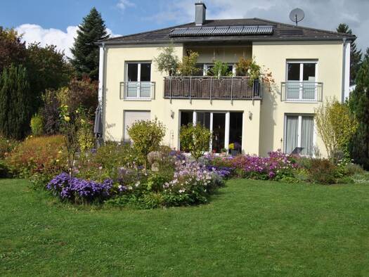Wohnung zur Miete 1.350 € 3 Zimmer 115 m² Geschoss -1/2 frei ab sofort Oberfürberg Fürth 90768