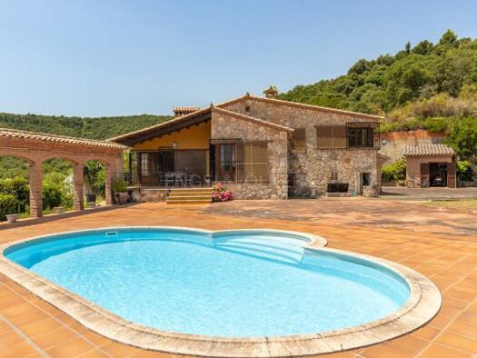 Haus zum Kauf 749.000 € 340 m² 2.919 m² Grundstück Santa Cristina d'Aro 17246