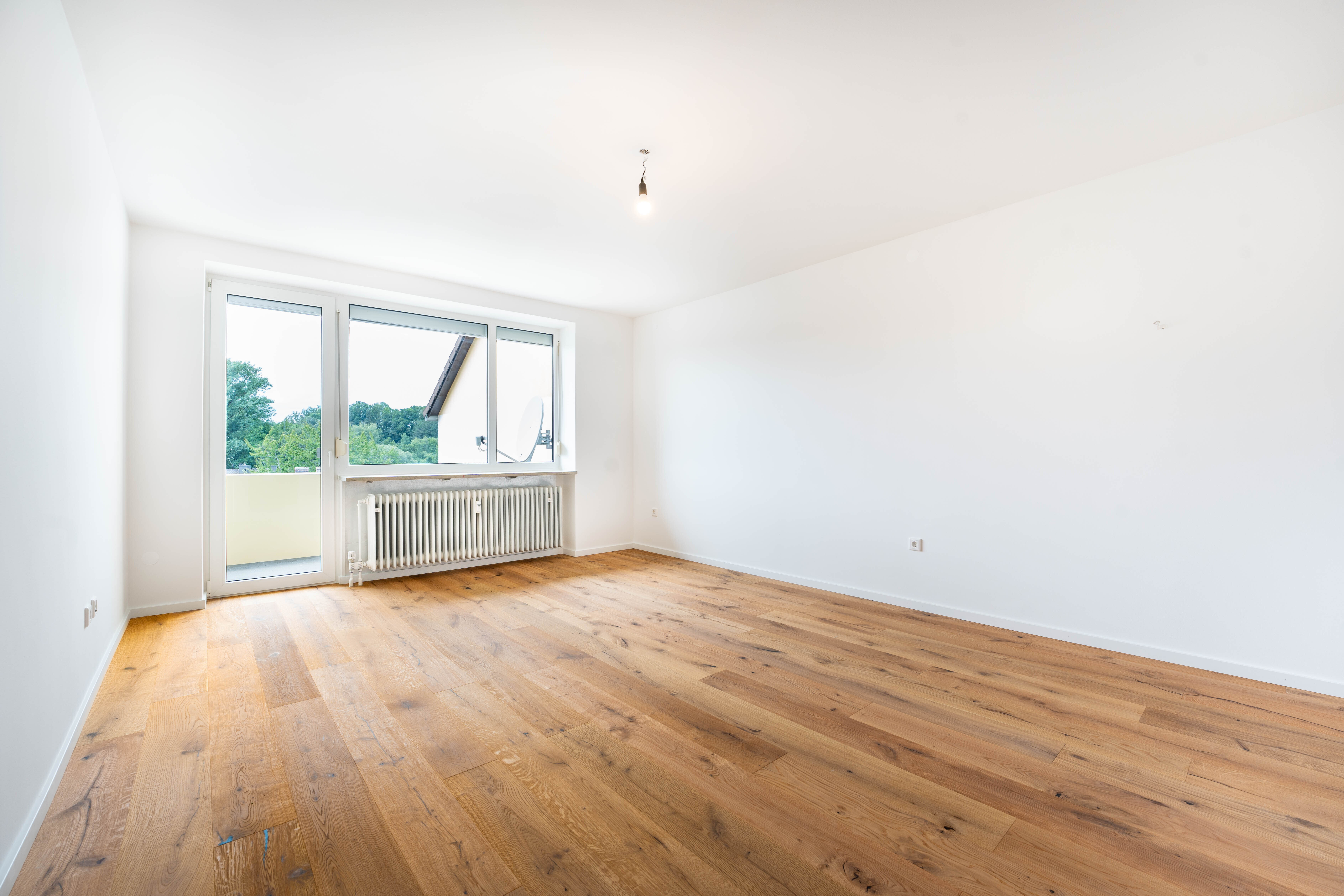 Wohnung zum Kauf 139.000 € 2 Zimmer 62,4 m²<br/>Wohnfläche 3.<br/>Geschoss ab sofort<br/>Verfügbarkeit Creußen Creußen 95473