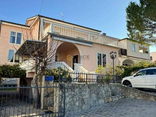 Haus zum Kauf 500.000 € 7 Zimmer 300 m² Malinska
