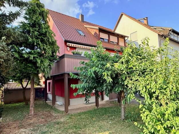 Mehrfamilienhaus zum Kauf als Kapitalanlage geeignet 785.000 € 9,5 Zimmer 211,2 m² 324 m² Grundstück Fellbach Fellbach 70734