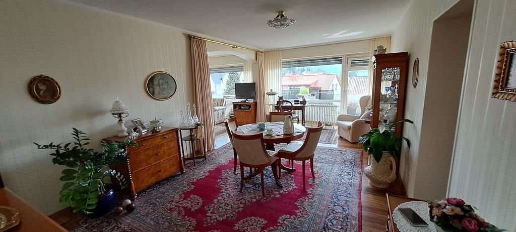 Wohnung zum Kauf 115.500 € 3 Zimmer 89,9 m²<br/>Wohnfläche 2.<br/>Geschoss Bad Pyrmont Bad Pyrmont 31812