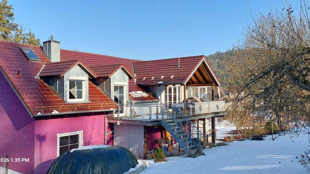 Mehrfamilienhaus zum Kauf 649.000 € 7 Zimmer 250 m² 1.200 m² Grundstück frei ab sofort Dietldorf Burglengenfeld 93133