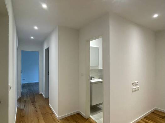 Wohnung zur Miete 1.290 € 3 Zimmer 74 m² frei ab sofort Schwieberdingen 71701