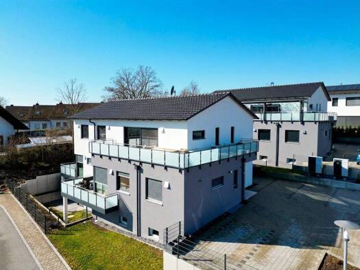 Wohnung zum Kauf - Erstbezug 299.000 € 2 Zimmer 77,9 m² EG frei ab sofort Bogen 94327