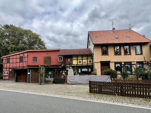Einfamilienhaus zum Kauf 60.000 € 5 Zimmer 110 m² 393 m² Grundstück frei ab sofort Kuventhal Einbeck 37574