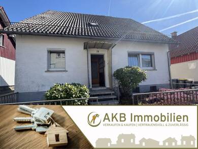 Einfamilienhaus zum Kauf 105.000 € 6 Zimmer 150 m² 244 m² Grundstück frei ab sofort Ulrichstein Ulrichstein 35327