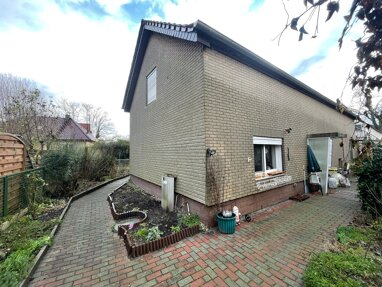 Einfamilienhaus zum Kauf 236.900 € 7 Zimmer 214 m² 953 m² Grundstück Storkow Storkow (Mark) 15859