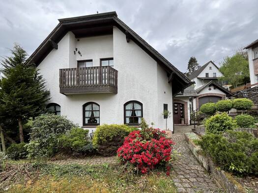 Einfamilienhaus zum Kauf 320.000 € 5 Zimmer 165 m² 649 m² Grundstück Birresborn 54574