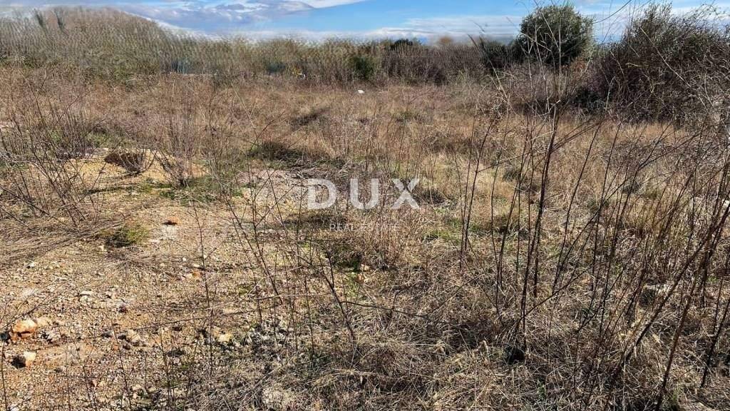 Land-/Forstwirtschaft zum Kauf 265.000 € Vrh i Zapad