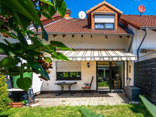 Reihenmittelhaus zum Kauf 358.500 € 3 Zimmer 104 m² 744 m² Grundstück frei ab sofort Braunfels Braunfels 35619