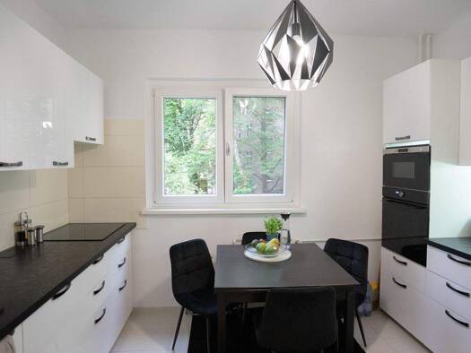 Wohnung zum Kauf 599.000 € 4 Zimmer 110 m² frei ab sofort Schöneberg Berlin 10825