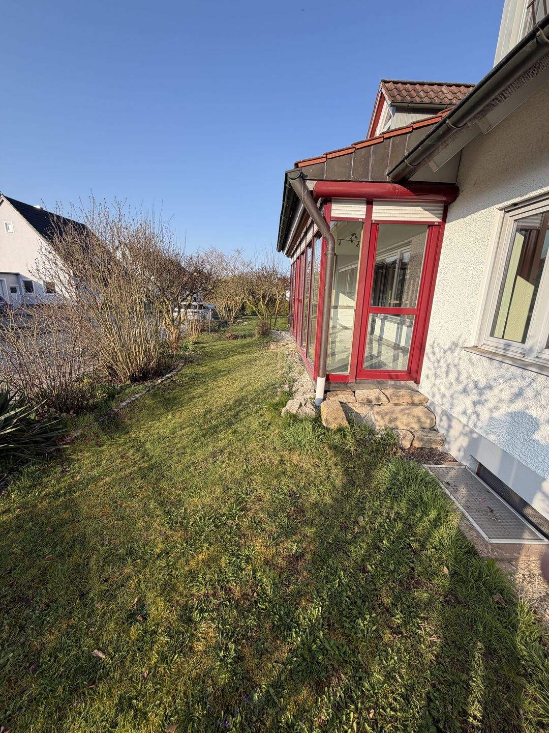 Immobilie in Herrieden - Sofort einziehen & Wohlfühlen – Modernes Zweifamilienhaus in Herrieden-Rauenzell - Bild 4