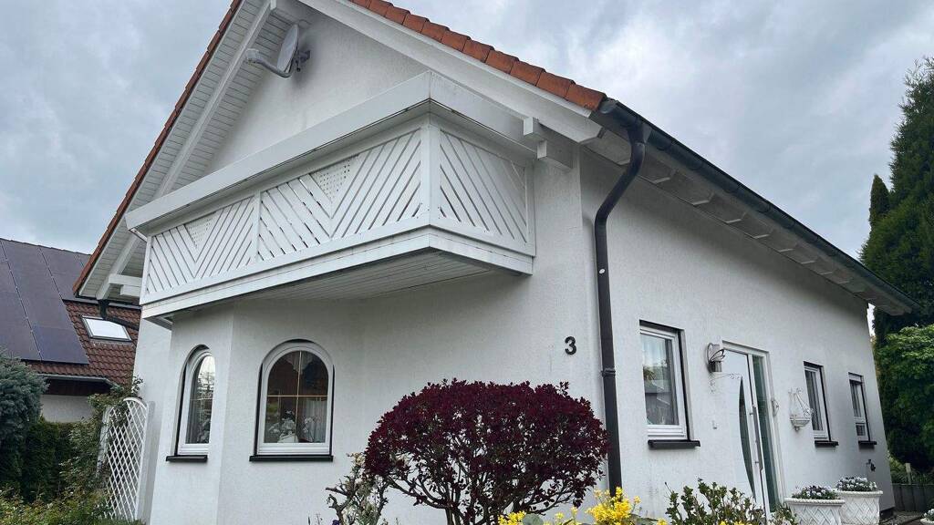 Immobilie in Dürrröhrsdorf-Dittersbach - Gepflegtes Einfamilienhaus in idyllischer Lage 20 km östlich von Dresden - Bild 0