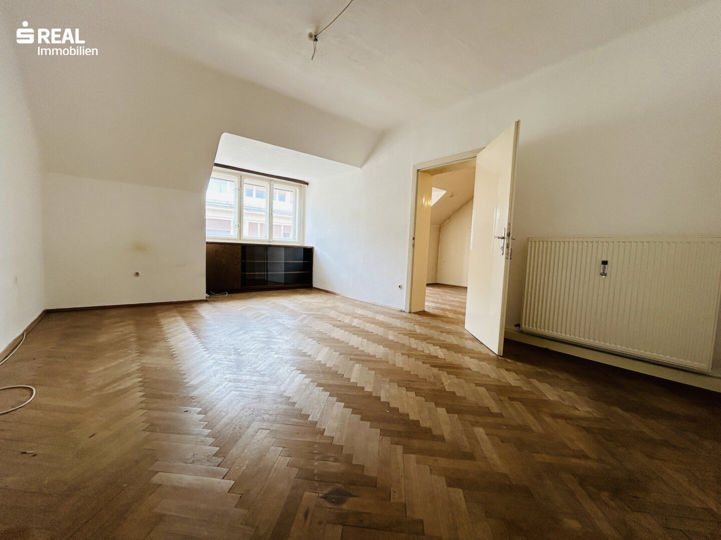 Wohnung zum Kauf 345.000 € 3 Zimmer 4.<br/>Geschoss Sankt Leonhard Graz,02.Bez.:Sankt Leonhard 8010