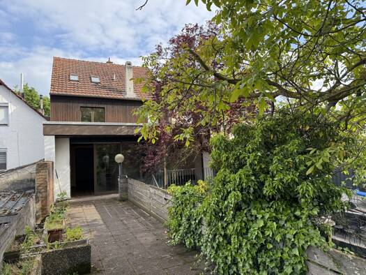 Einfamilienhaus zum Kauf 365.000 € 7 Zimmer 180 m² 483 m² Grundstück Wörrstadt Wörrstadt 55286