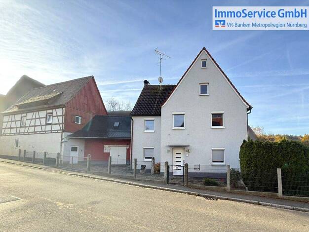 Einfamilienhaus zum Kauf 365.000 € 5 Zimmer 137,9 m² 423 m² Grundstück Neunhof Lauf 91207