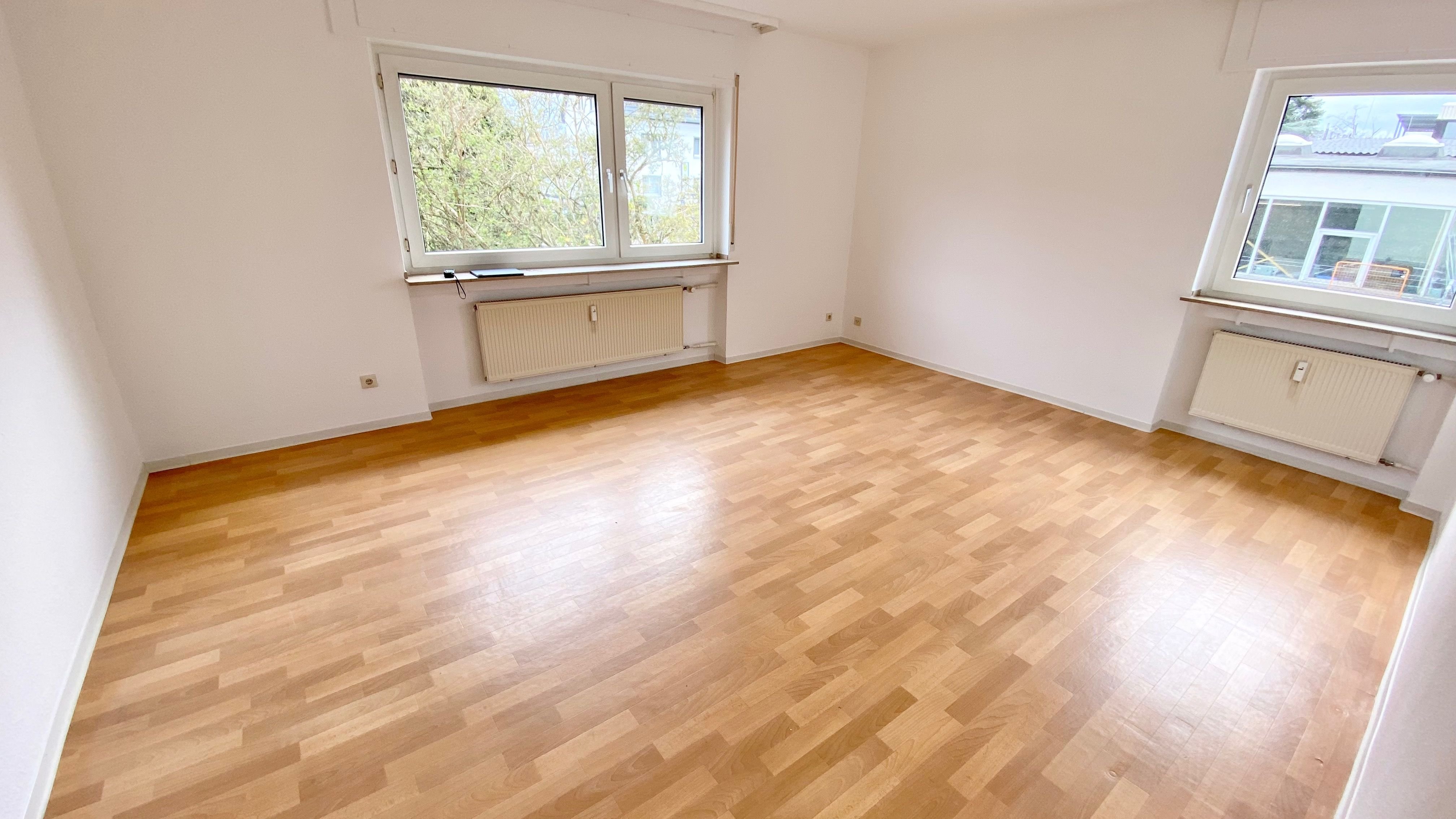 Wohnung zur Miete 540 € 2 Zimmer 61 m²<br/>Wohnfläche EG<br/>Geschoss 01.12.2024<br/>Verfügbarkeit Bahnhofstraße 0 Dörnigheim Maintal 63477