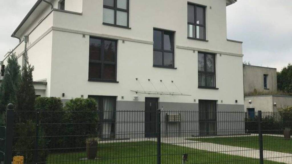 Wohnung zur Miete 1.999 € 3 Zimmer 98 m² 2 Geschosse frei ab sofort Brookdeich 120 Bergedorf Hamburg 21029