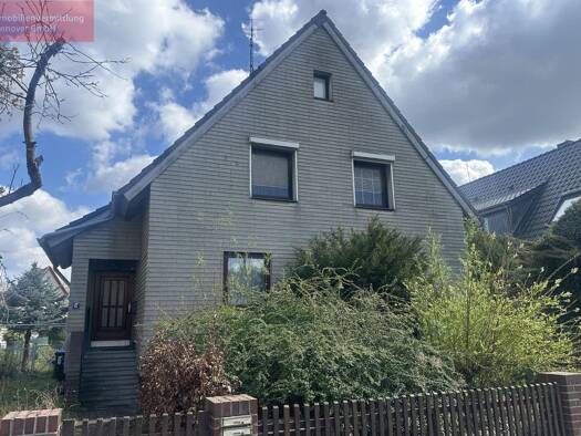 Mehrfamilienhaus zum Kauf 398.000 € 6 Zimmer 150 m² 708 m² Grundstück Vinnhorst Nord 30419