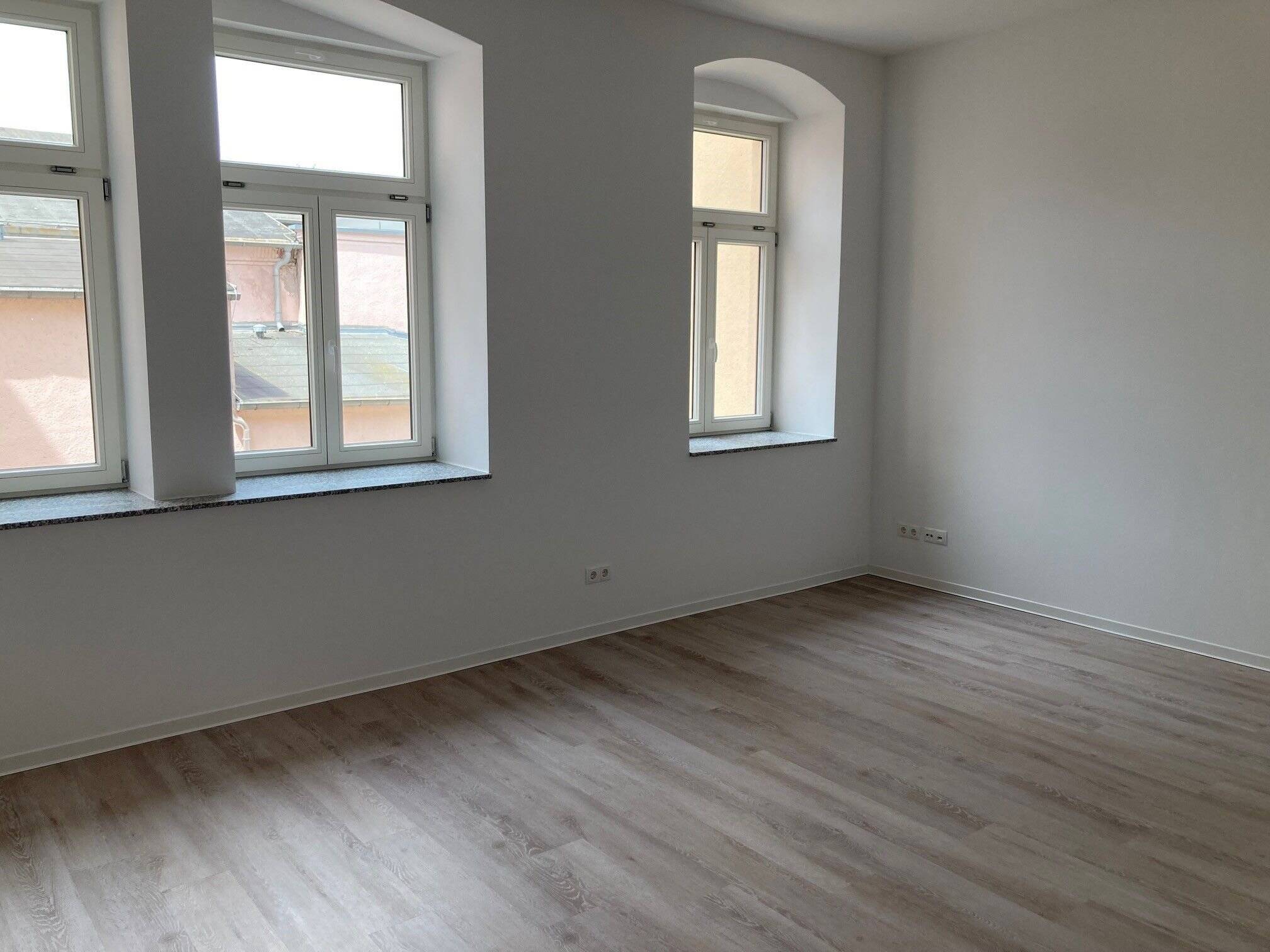 2-Raum-Appartment mit Küche, Lichtsystem, Design- Bad, Aufzug, Waschsalon – An der Markthalle 11, 9111 Chemnitz – Vorschaubild 13
