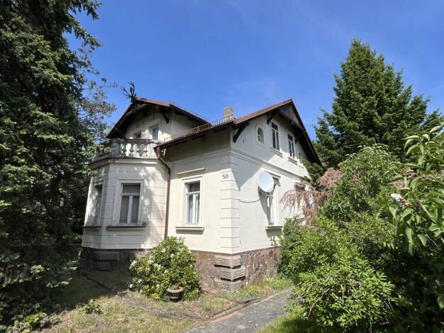 Einfamilienhaus zum Kauf 370.000 € 6 Zimmer 132 m² 640 m² Grundstück frei ab sofort Radebeul 01445