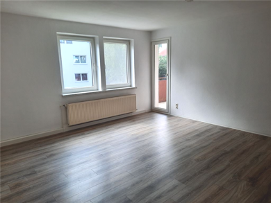 Wohnung zur Miete 309 € 3 Zimmer 66 m² 1. Geschoss Alte Schulstraße 17 Selb-Plößberg Selb 95100