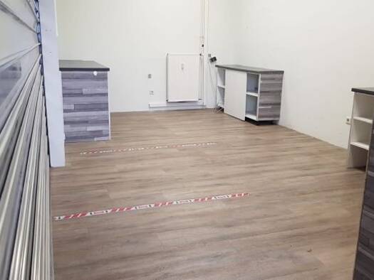 Ladenfläche zur Miete provisionsfrei 520 € 1 Zimmer Ansbacher Straße 77 Wintersdorf Zirndorf 90513