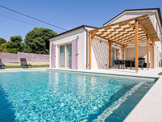 Haus zum Kauf 545.000 € 156 m² 798 m² Grundstück frei ab sofort Mutvoran 52208