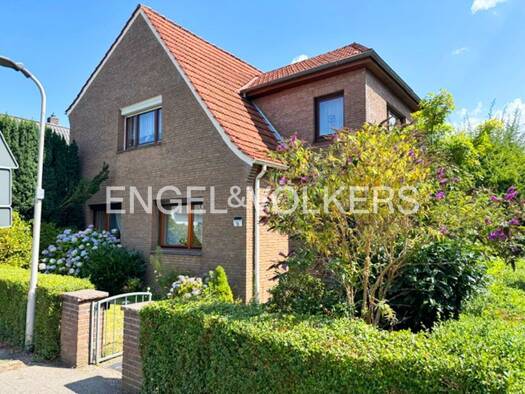 Einfamilienhaus zum Kauf 430.000 € 8 Zimmer 187 m² 1.010 m² Grundstück Mahndorf Bremen 28307