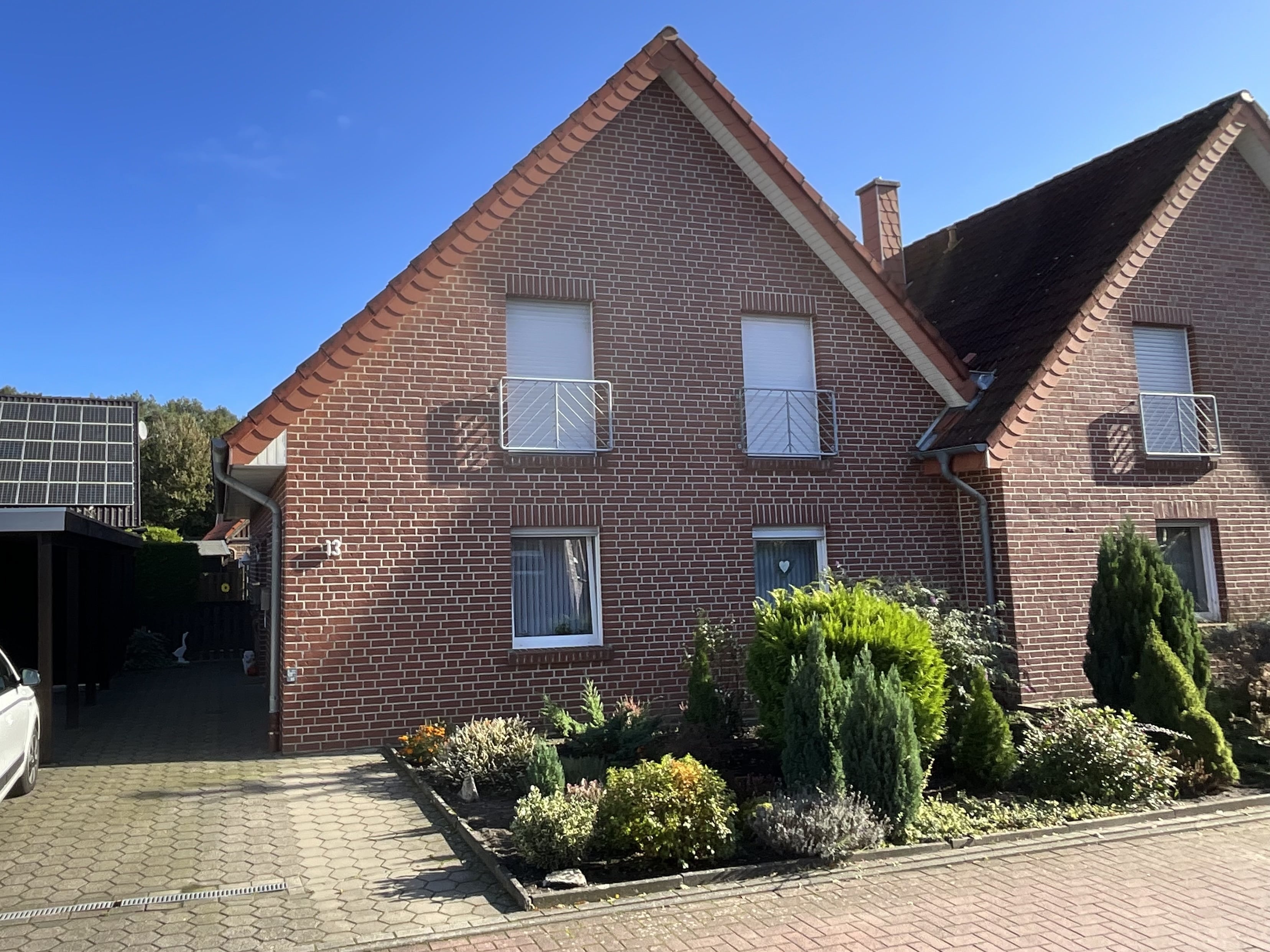 Doppelhaushälfte zum Kauf 285.000 € 6 Zimmer 150,9 m²<br/>Wohnfläche 402 m²<br/>Grundstück Elte Rheine 48432