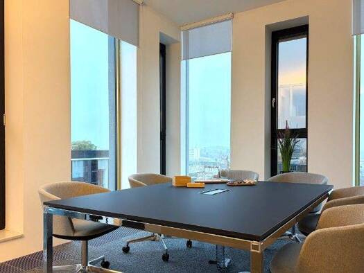 Bürofläche zur Miete provisionsfrei 15 € 272 m² Bürofläche teilbar ab 272 m² Unterföhring 85774