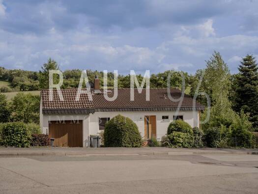 Einfamilienhaus zum Kauf 498.000 € 5 Zimmer 140 m² 746 m² Grundstück Coburg Coburg 96450