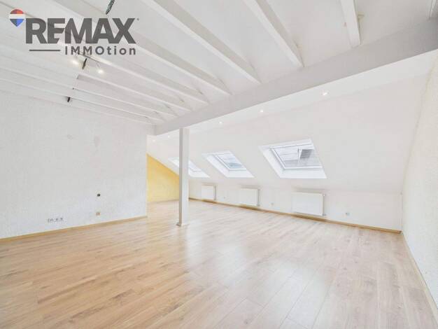 Wohnung zur Miete 750 € 2,5 Zimmer 87,5 m² frei ab sofort Ayl 54441