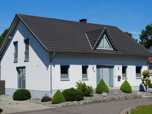 Einfamilienhaus zum Kauf provisionsfrei 579.000 € 8 Zimmer 211 m² 613 m² Grundstück frei ab 01.02.2027 Saarwellingen Saarwellingen 66793
